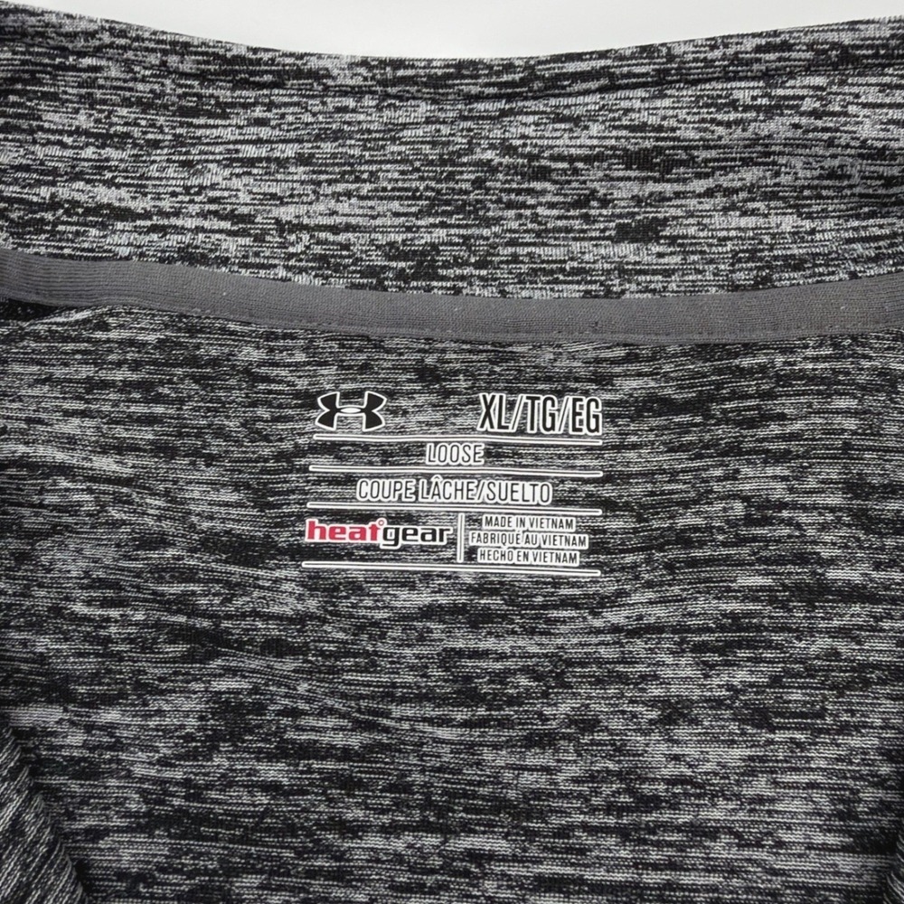 Under Armour Pullover‎ Shirt Mens XL Gray Space Dye 1/4 Zip Stretch HeatGear Gym - Picture 4 of 10